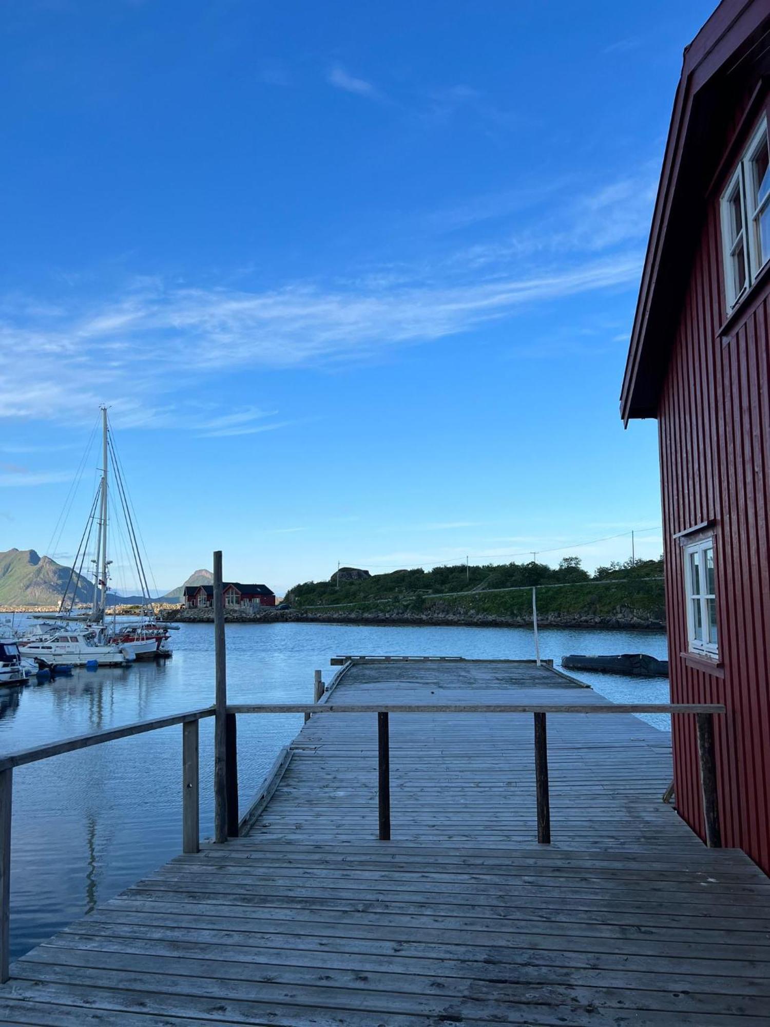 Real Fisherman'S Cabins In Ballstad, Lofoten Экстерьер фото