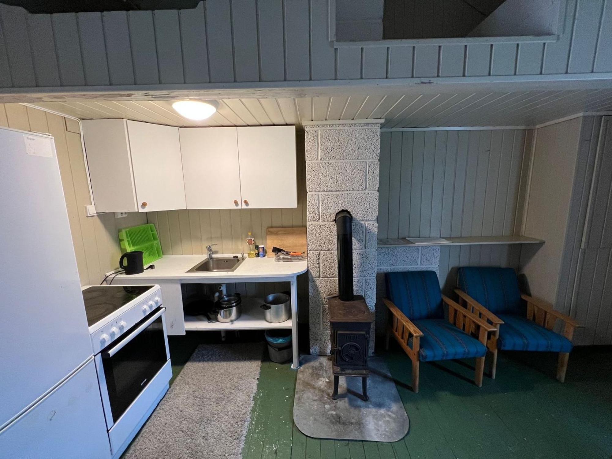 Real Fisherman'S Cabins In Ballstad, Lofoten Экстерьер фото